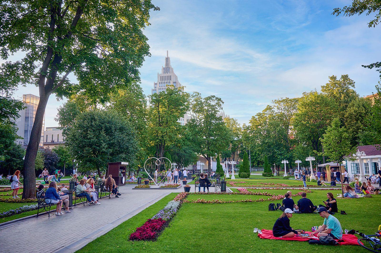 Отдых в московских парках Отдых в московских парках