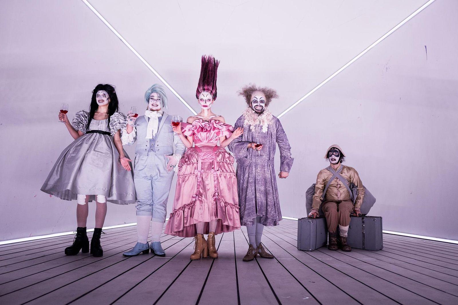 Постановка "Lё Тартюф. Комедия" (театр на Таганке)