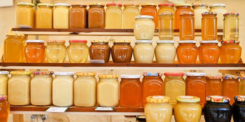 Мёд – питательный и полезный продукт, широко востребованный в зоне боевых действий
