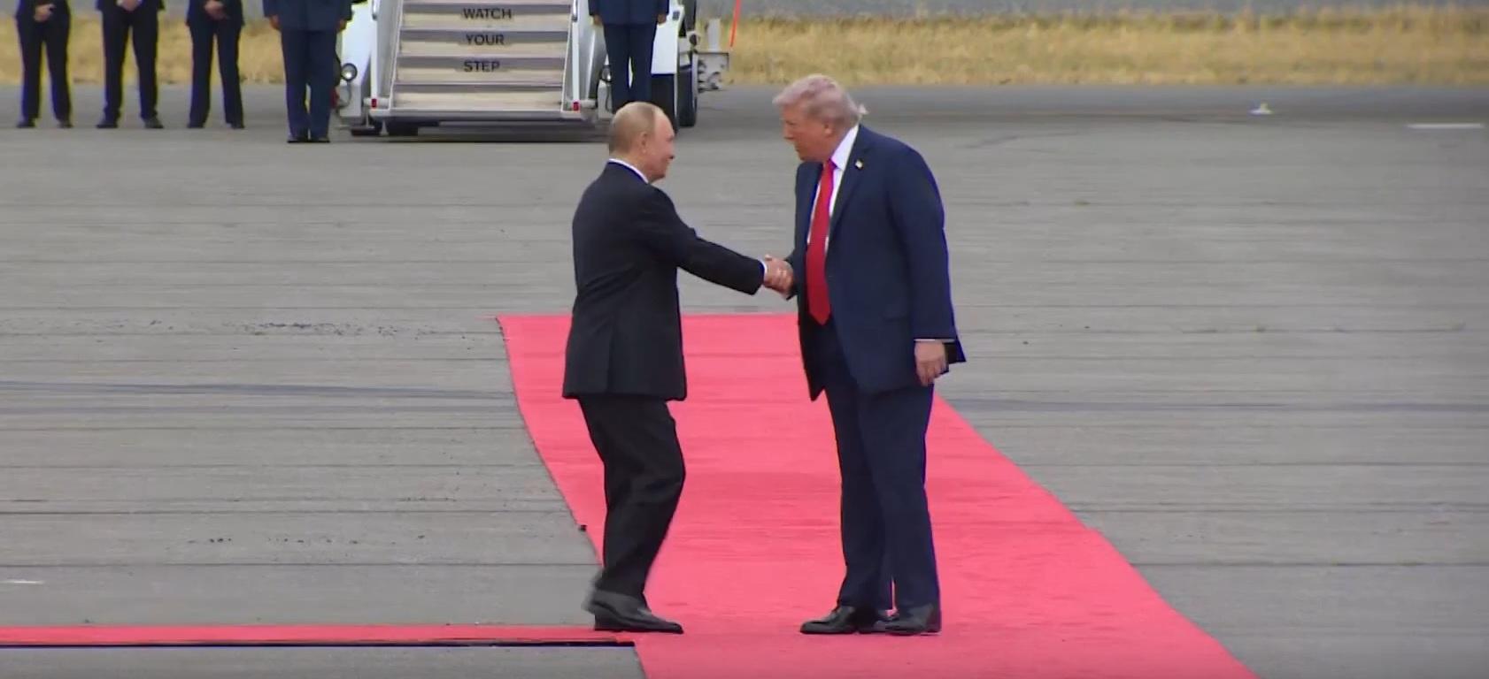 Кадр из трансляции