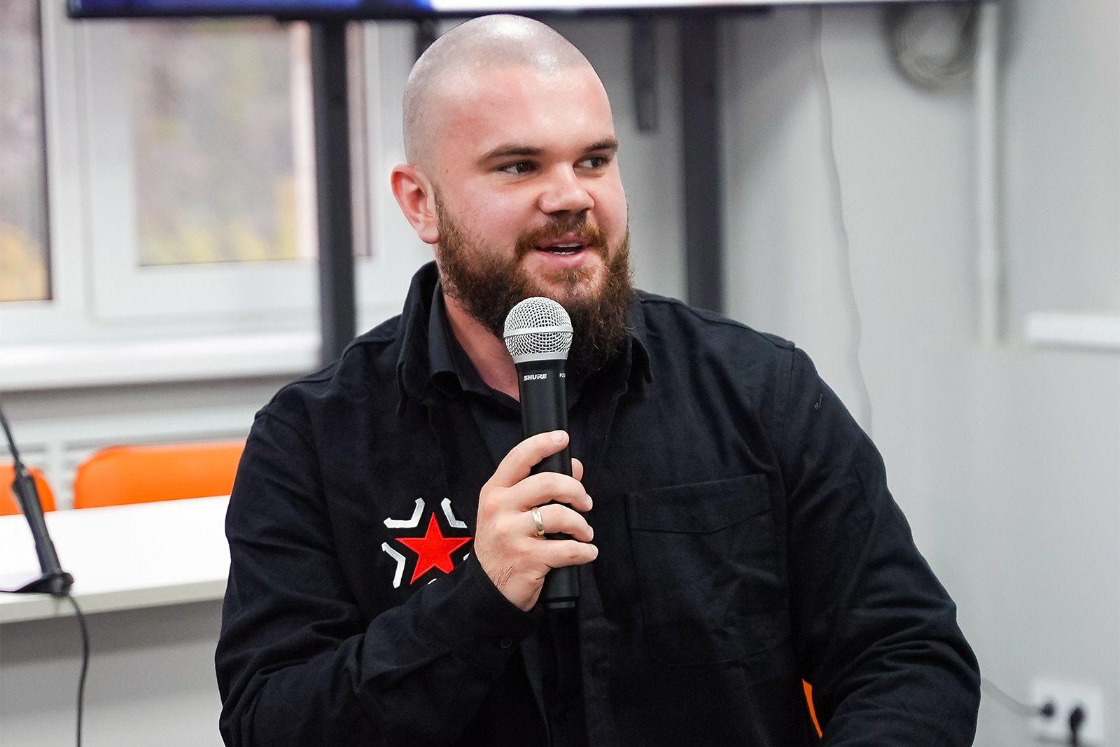 Член клуба "Город героев Москва" Денис Анищенко