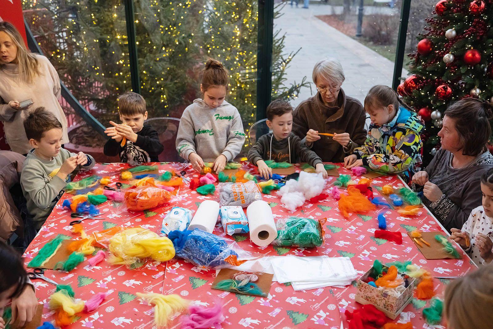 Творческие занятия для детей – неотъемлемая часть городских фестивалей и праздников | Фото: mos.ru