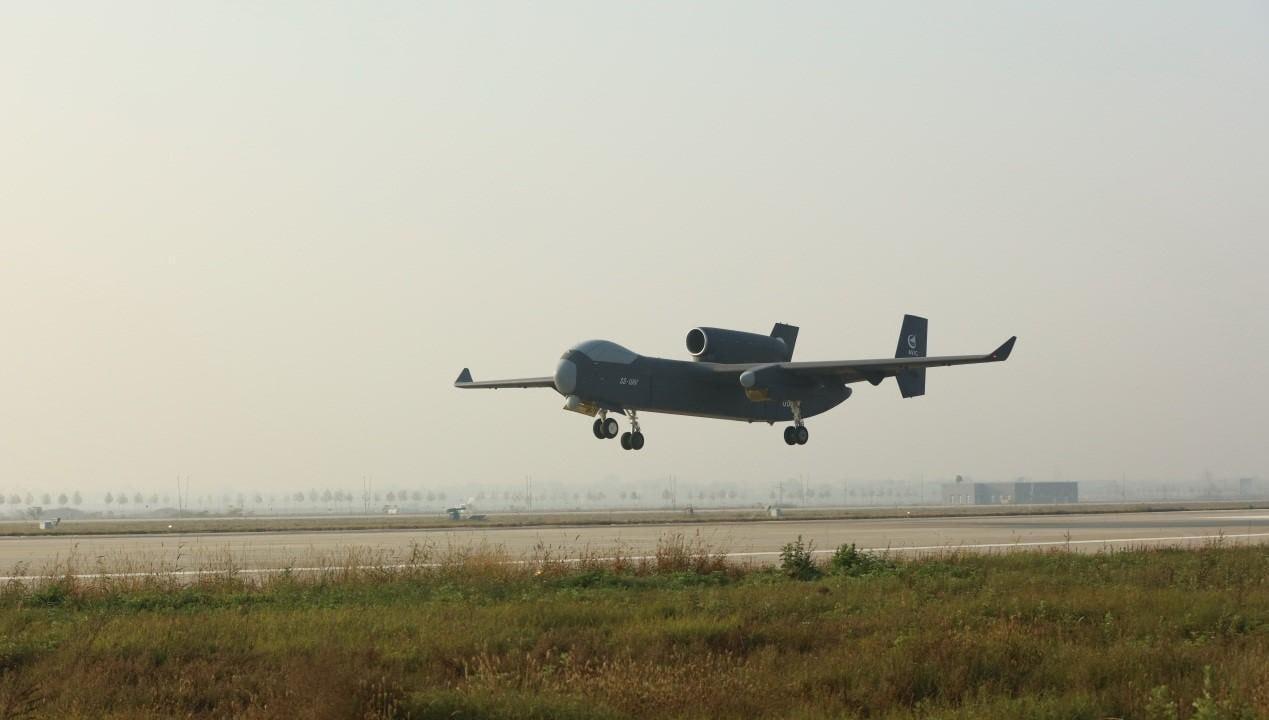 Дрон-матка "Цзютянь"