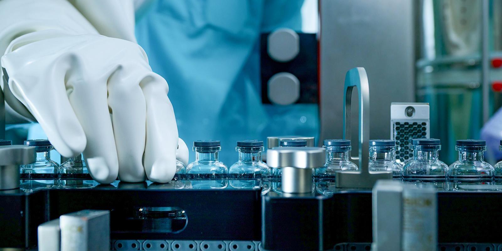 Столичные фармакологические предприятия развиваются при значительной поддержке правительства Москвы