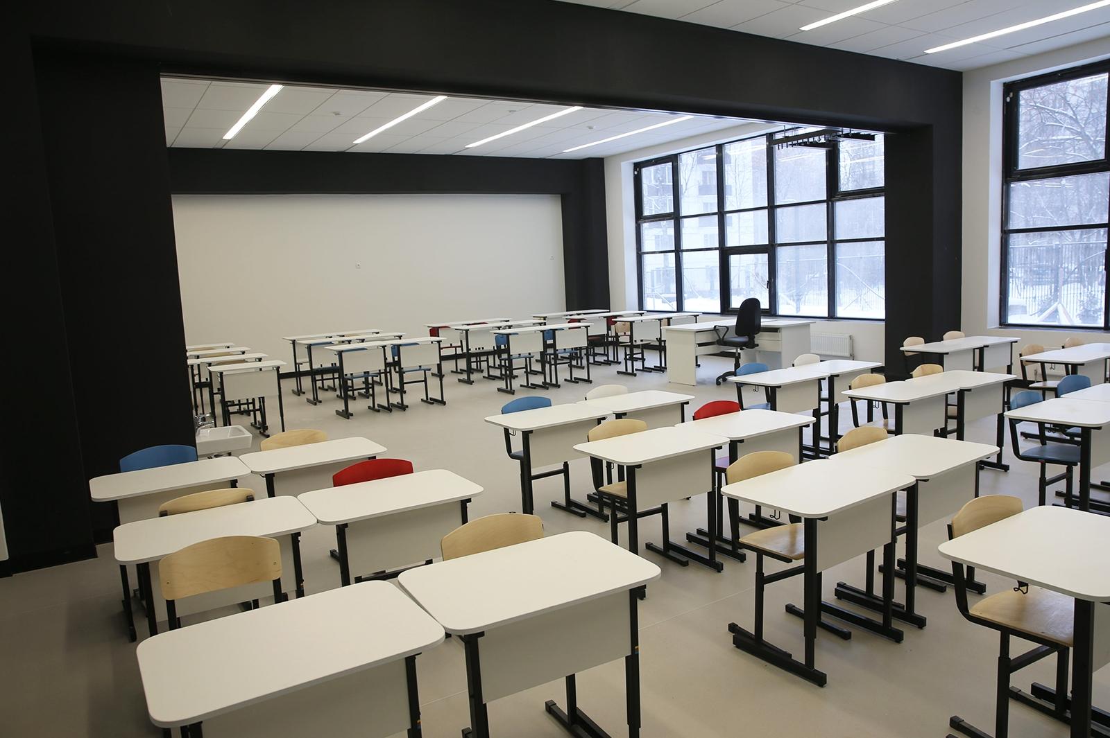 Интерьер современных московских школ Интерьер современных московских школ