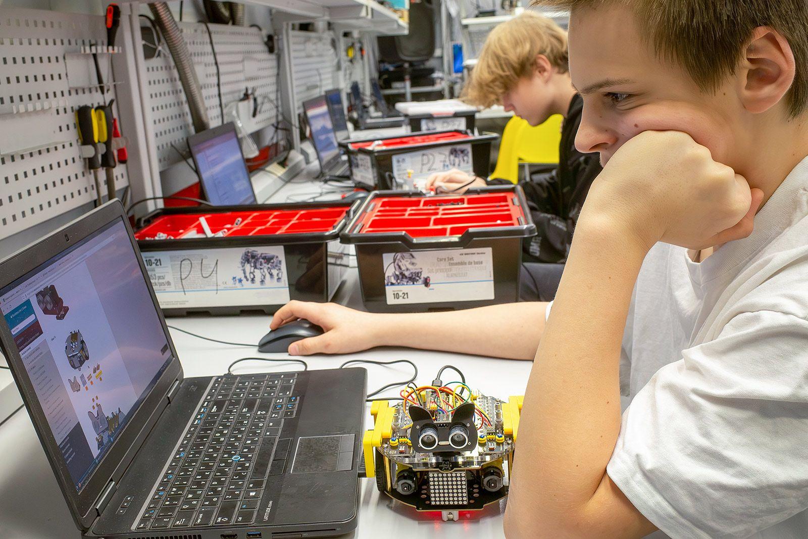 Для детей участников СВО в городских кружках предусмотрены резервные места