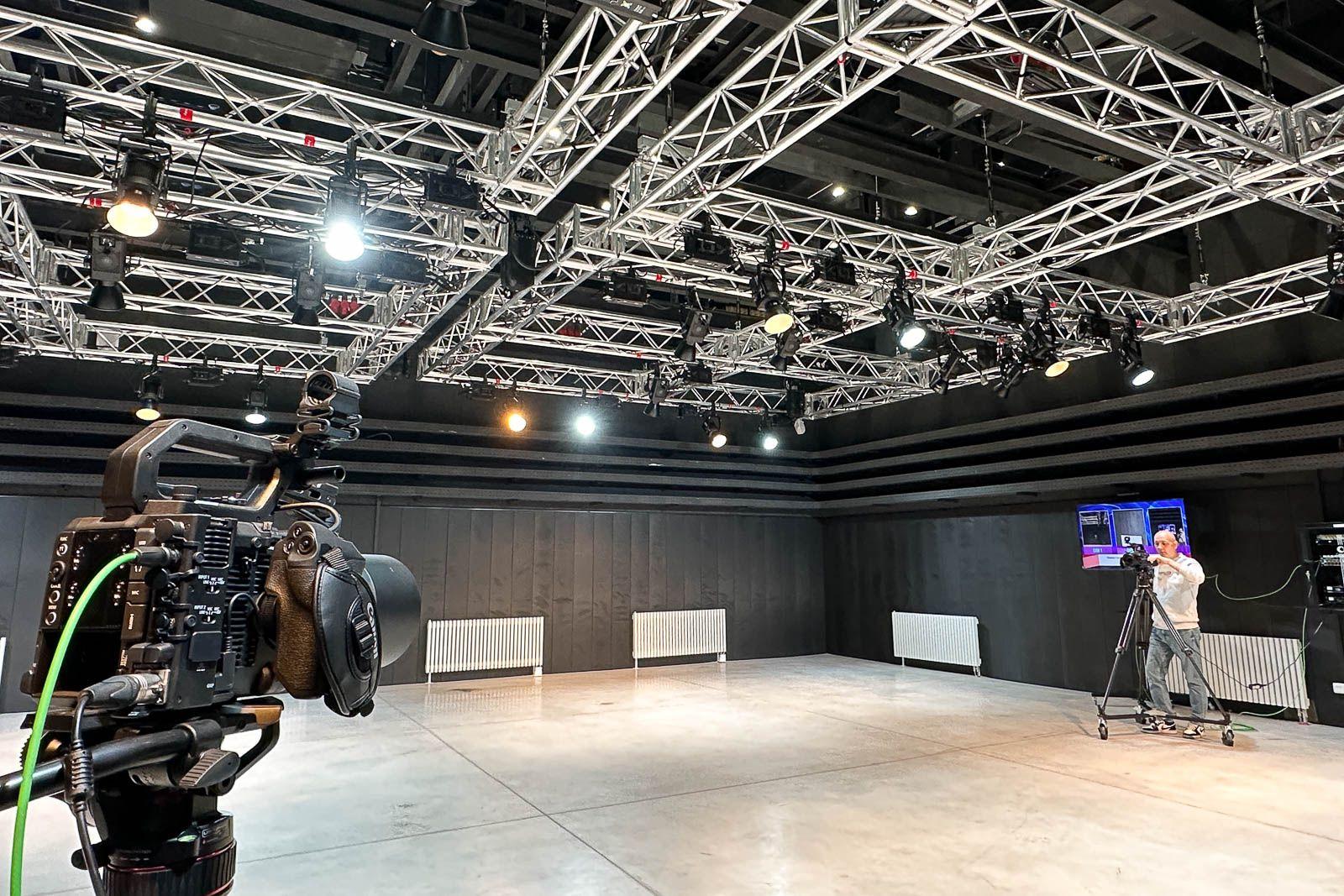 Один из павильонов киностудии имени Горького