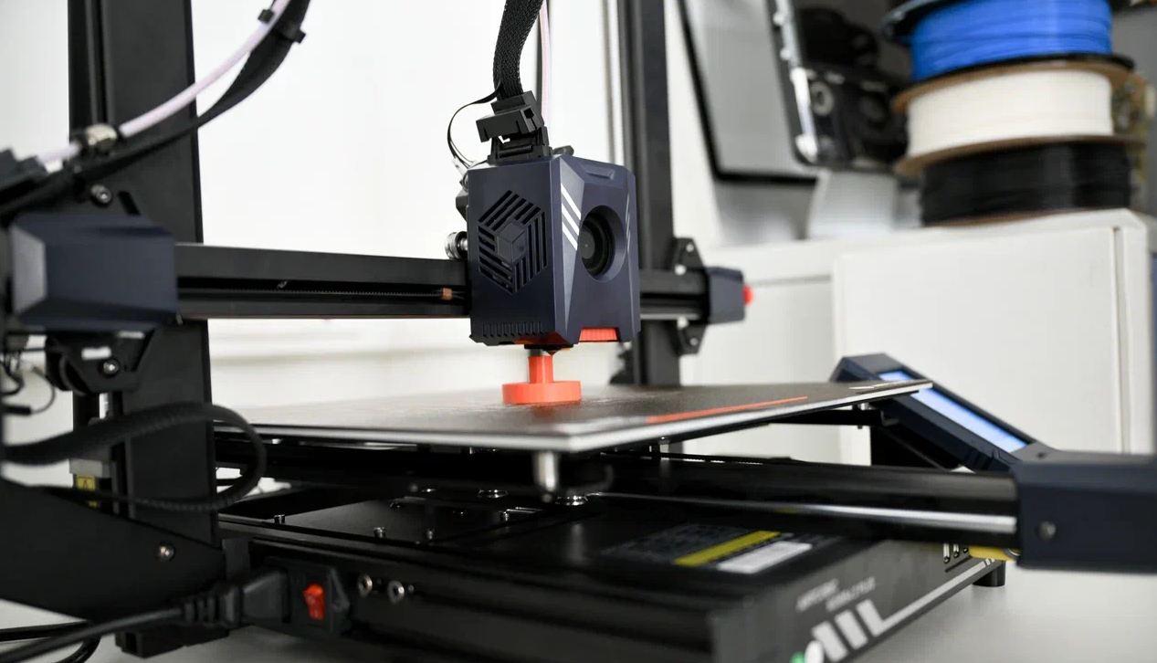 3D-печать широко используется в том числе и во фронтовых условиях для быстрого ремонта БПЛА