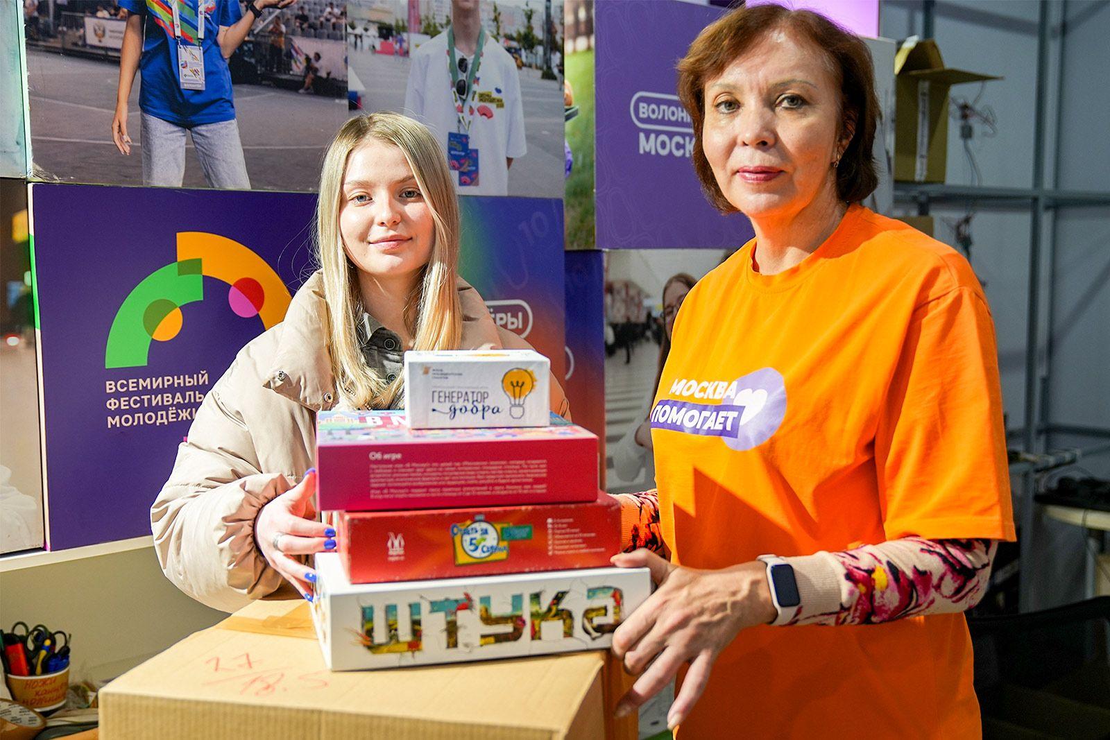 Всё больше москвичей присоединяются к волонтёрской деятельности