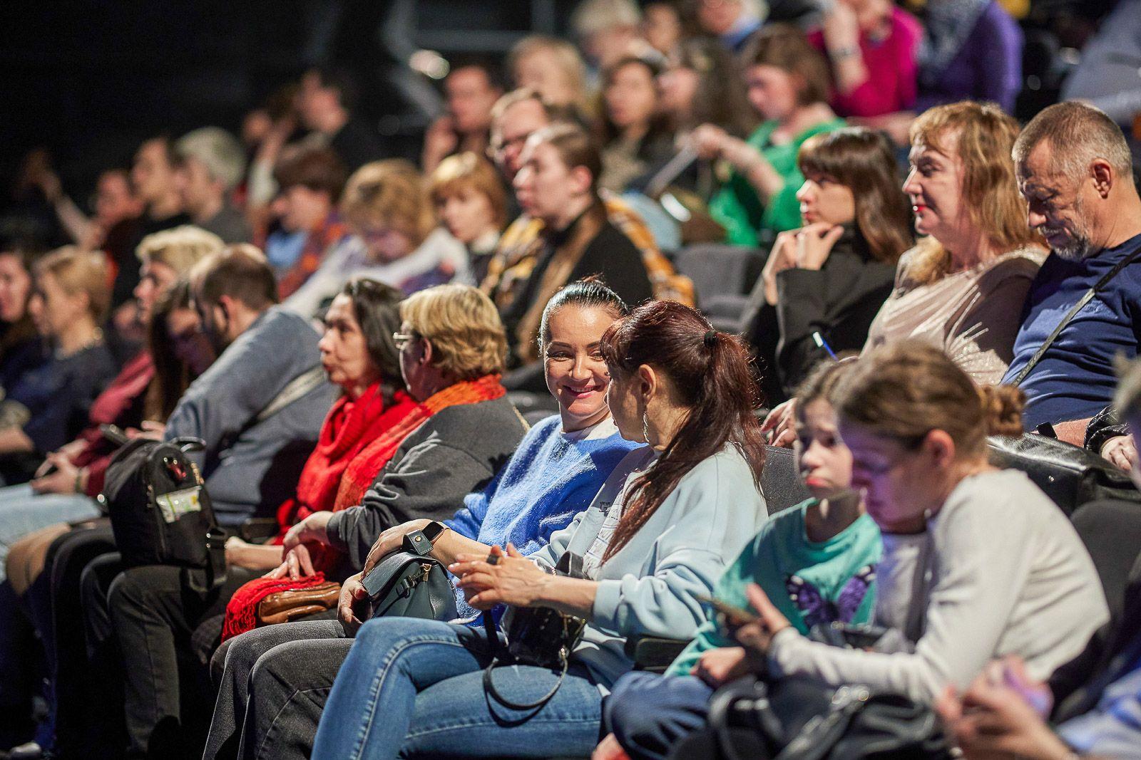 Театры становятся всё популярнее у москвичей и гостей столицы