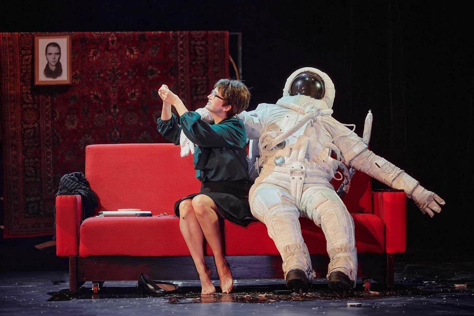 Спектакль "Космос" Игоря Теплова