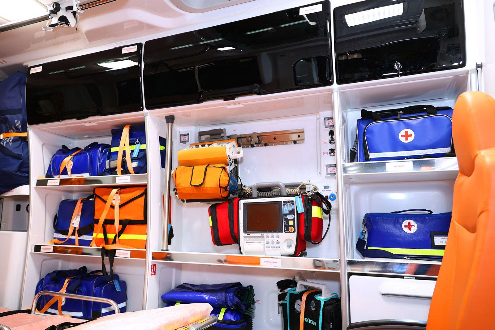 Интерьер новых столичных машин скорой помощи