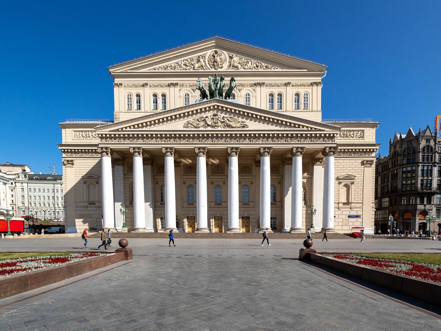 Экскурсия "Человек за легендой" стартует у Большого театра
