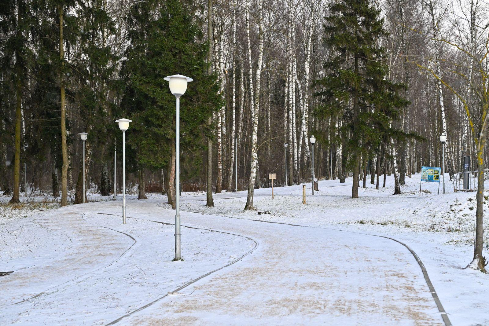 Благоустройство прилегающих территорий у станций метро в Москве