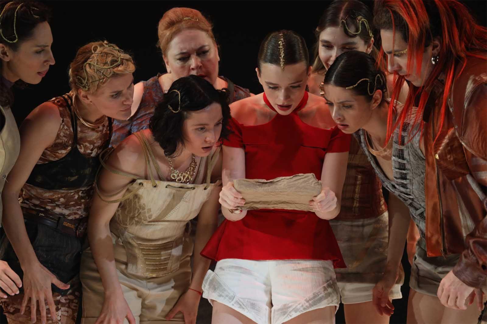 Комедия "Лисистрата" в театре "Шалом"