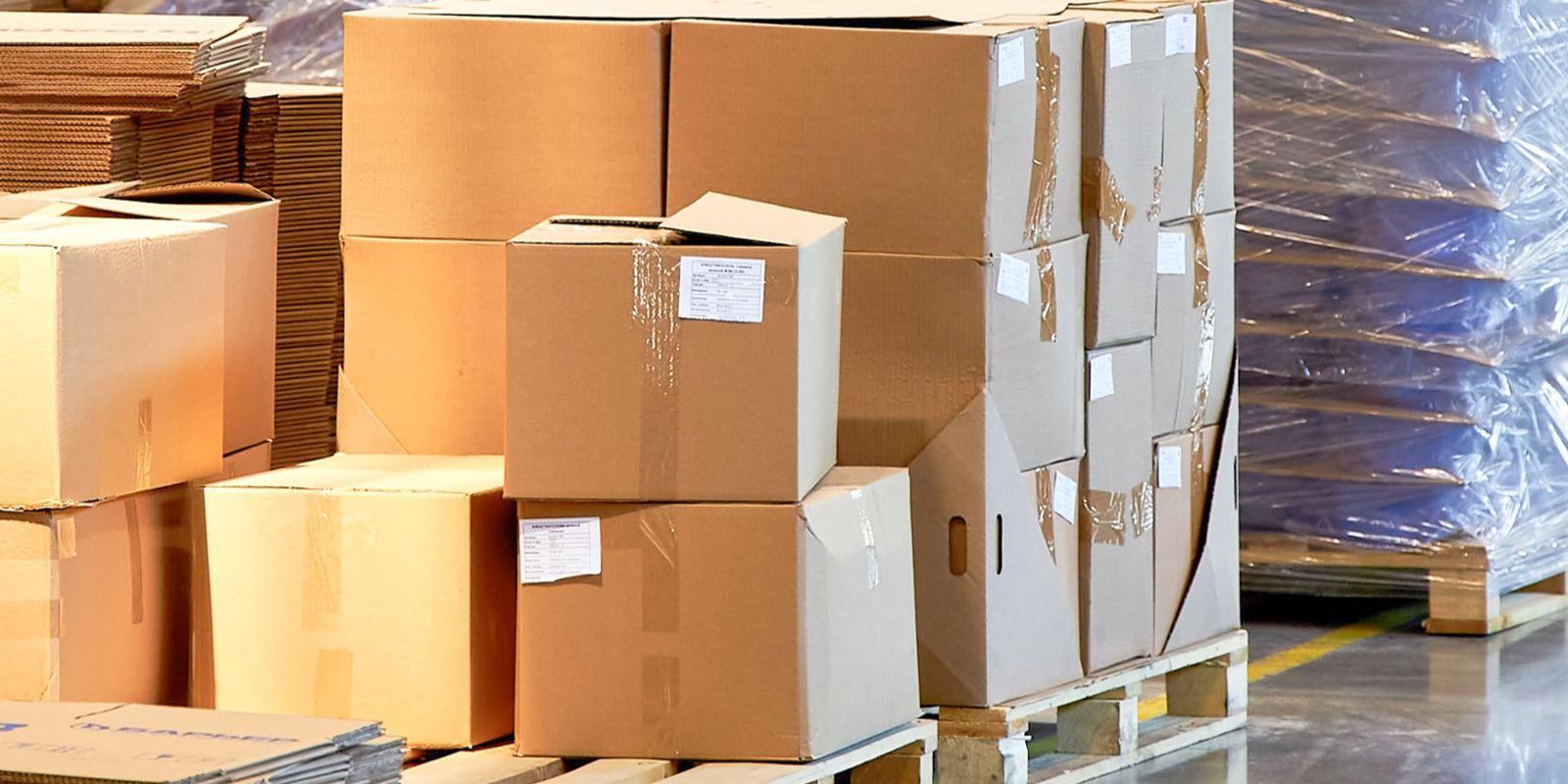 Московские предприниматели ежемесячно отправляют тонны гуманитарных грузов для фронта и приграничья