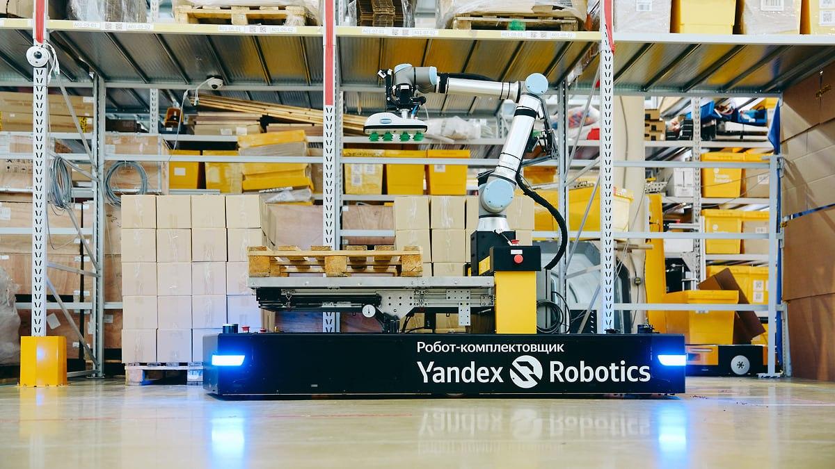 Робот-комплектовщик от "Яндекса" Робот-комплектовщик от "Яндекса"