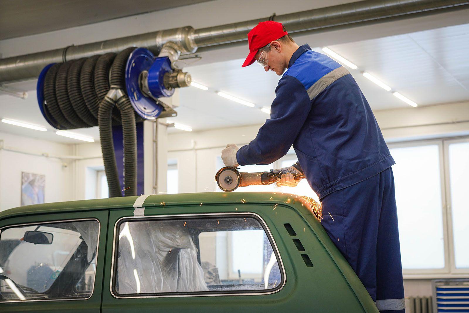 Переделка "Нивы" в пикап для нужд СВО