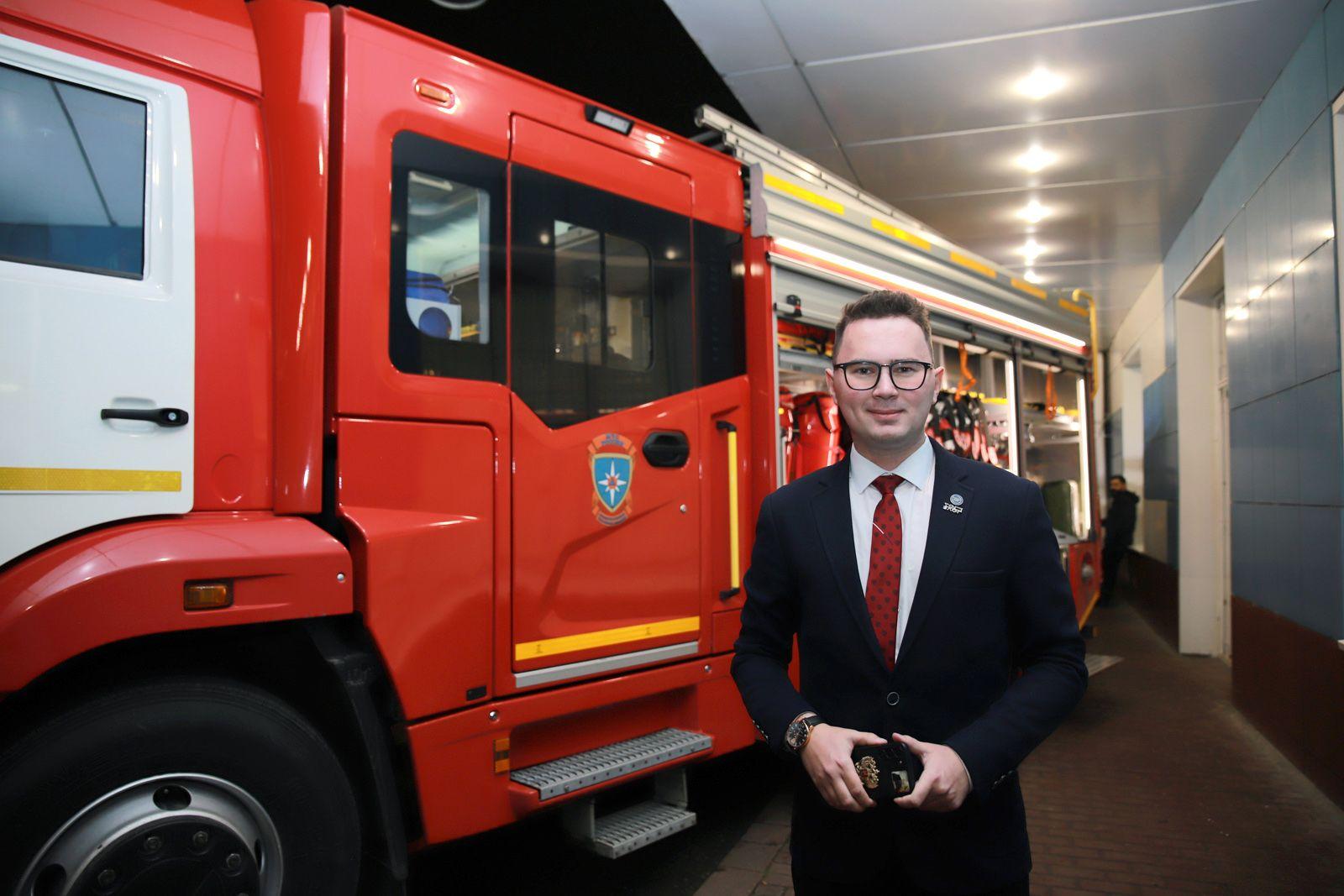 На форуме представили обмундирование и технику спасателей На форуме представили обмундирование и технику спасателей