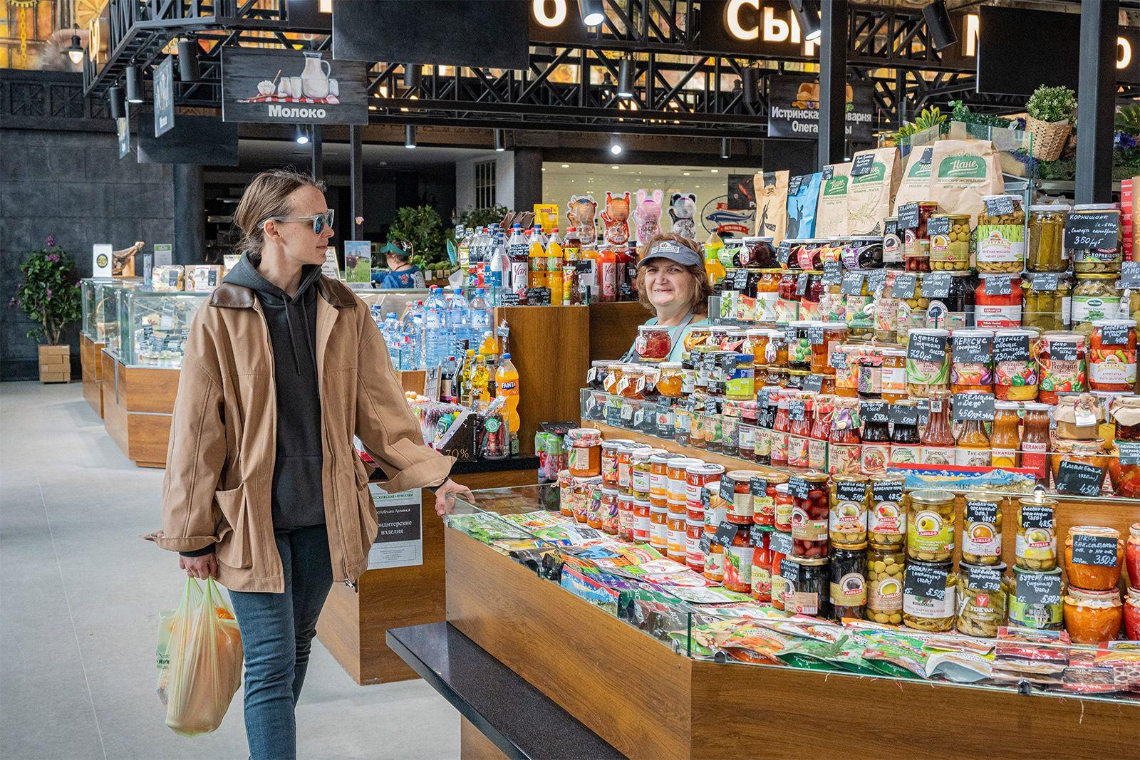 На московских ярмарках торгуют отзывчивые и инициативные люди