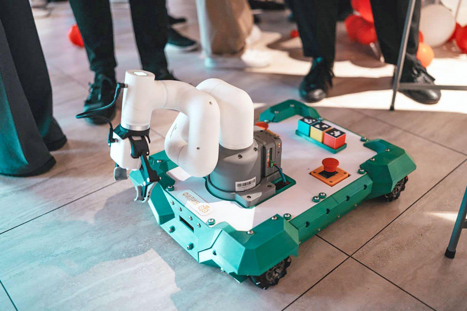 Москва активно привлекает молодёжь к предпринимательской и инженерной деятельности в сфере технологий