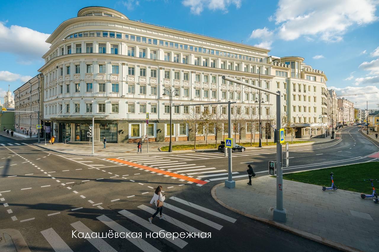 Кадашёвская набережная после реконструкции