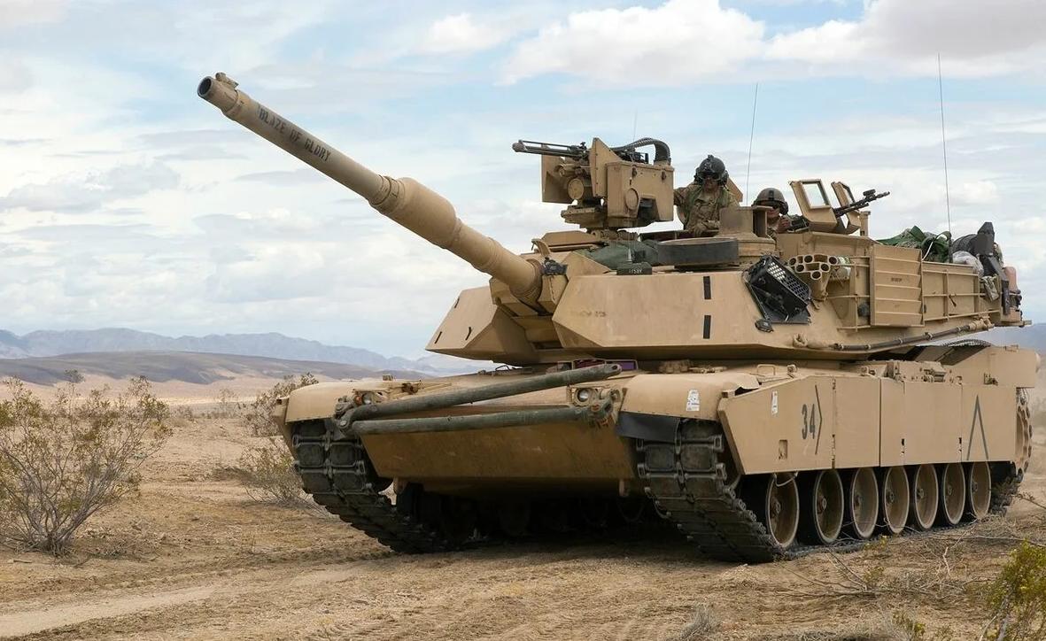 M1 "Абрамс" - основной танк американской армии