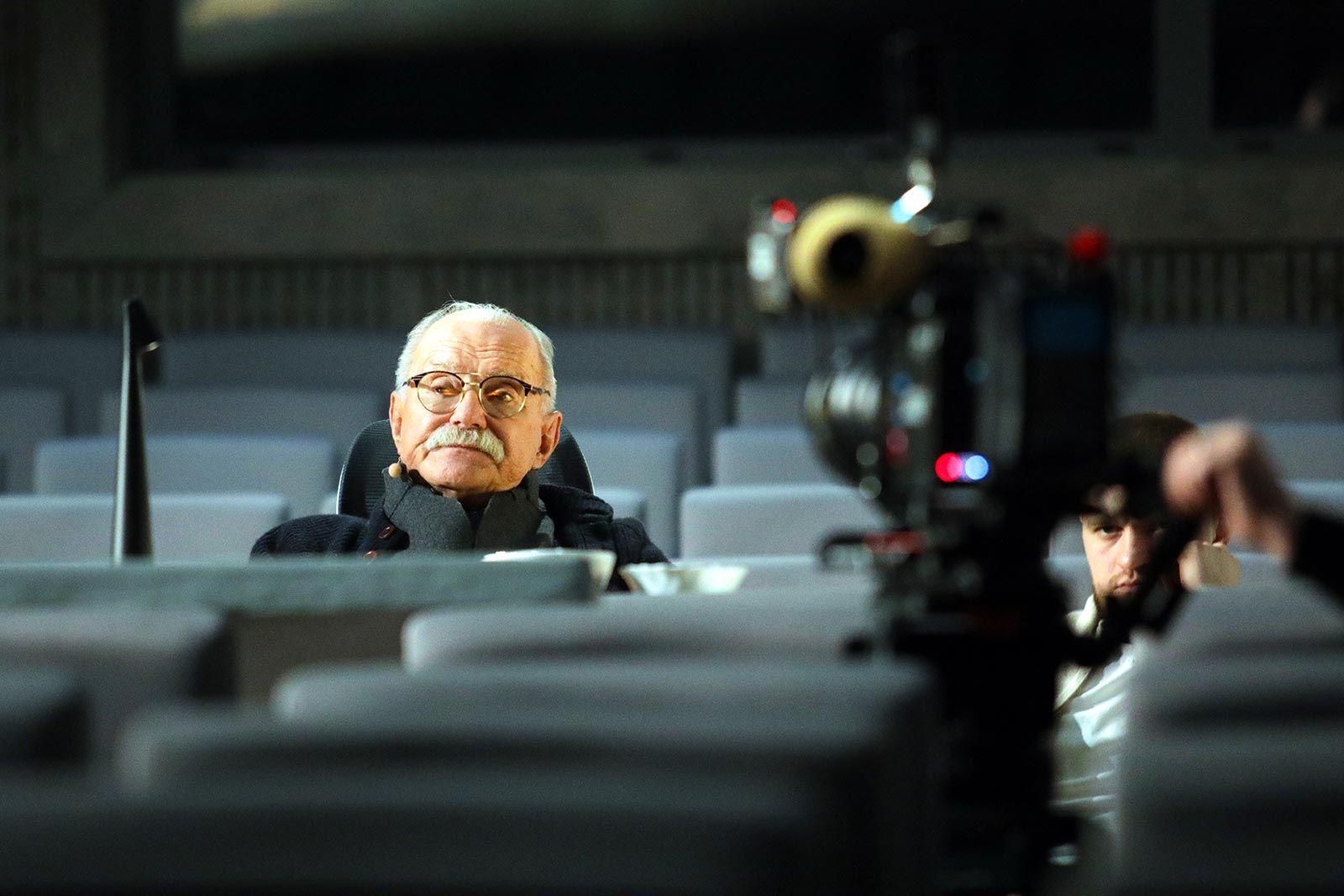 Спектакль "Без свидетелей" поставили Александр Адабашьян и Никита Михалков