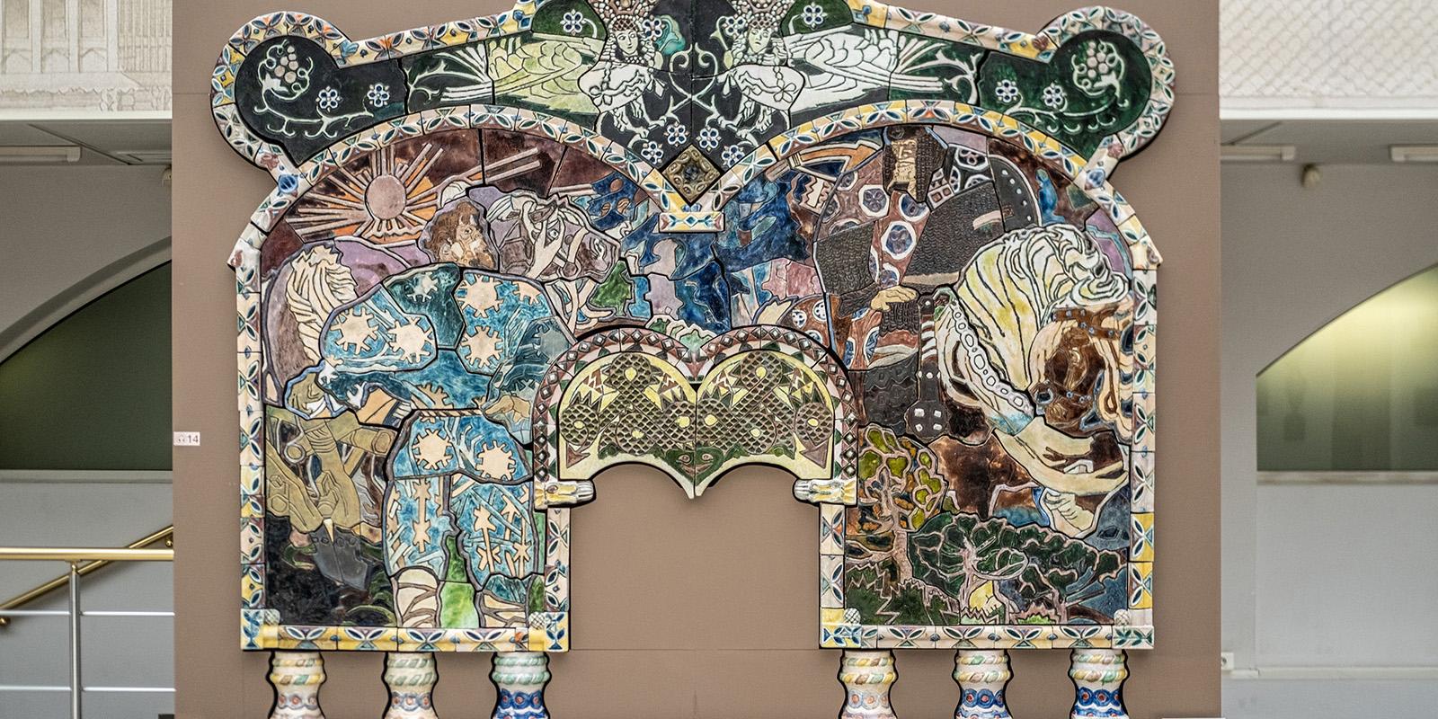 Воплощённые в керамике панно Михаила Врубеля