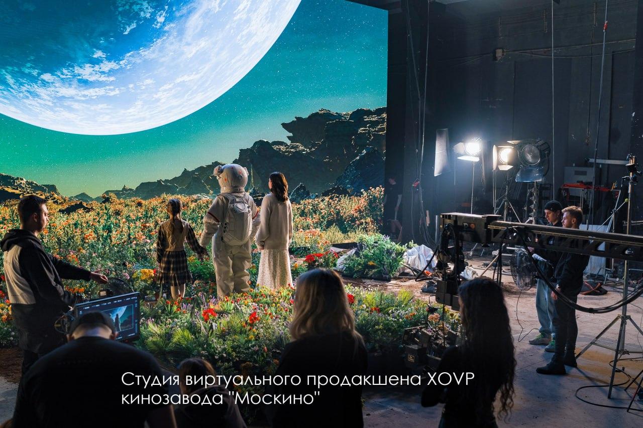 Современные павильоны и студии позволяют легко снимать сцены фантастических фильмов