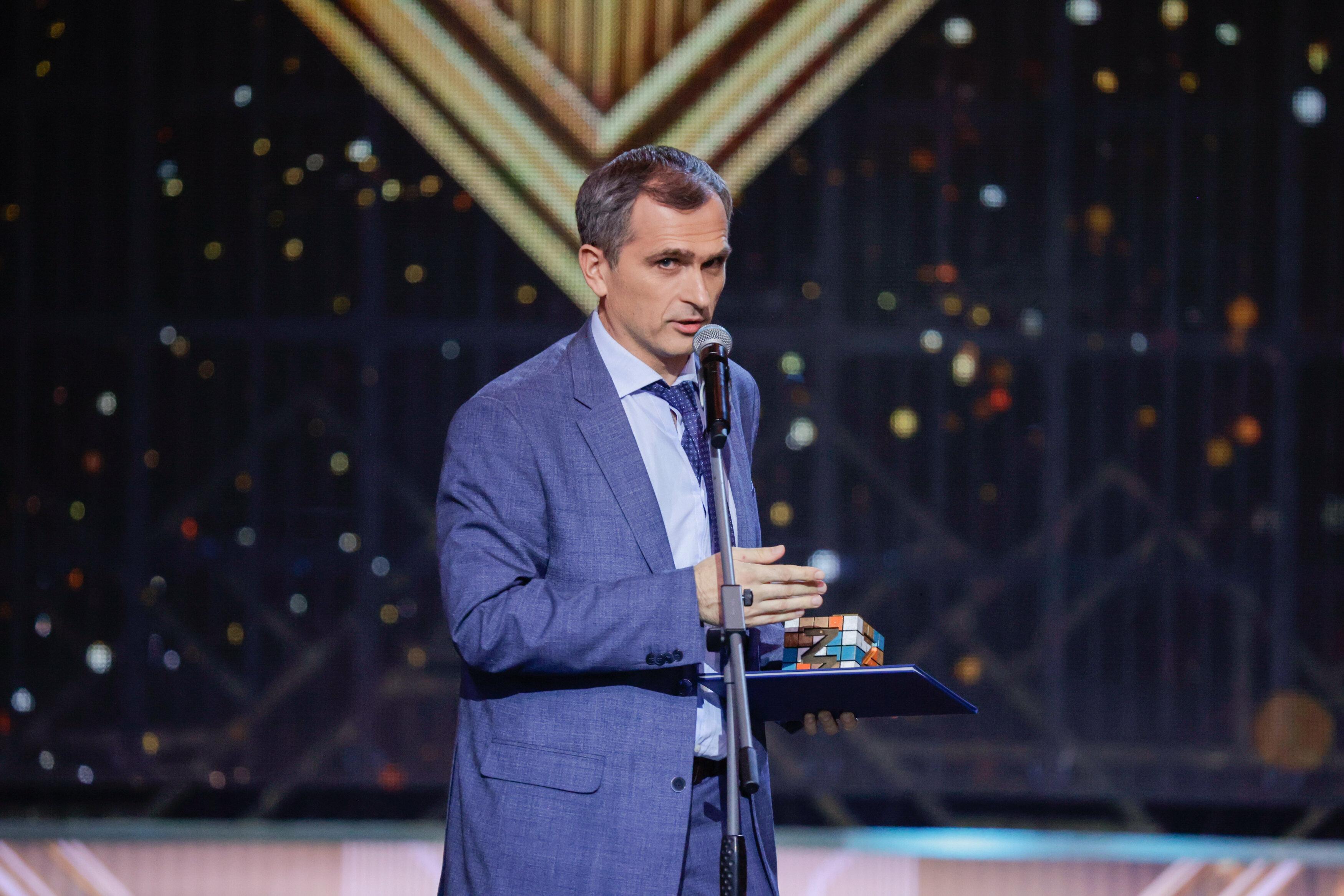 Лауреатом в номинации «За общий вклад в просвещение» стал журналист Юрий Подоляка