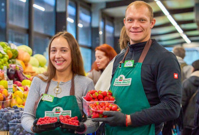 Собянин: столичные предприниматели сферы торговли активно помогают бойцам СВО