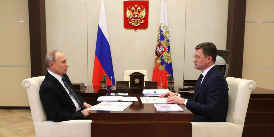 Новак доложил Путину о мерах по стабилизации топливного рынка 