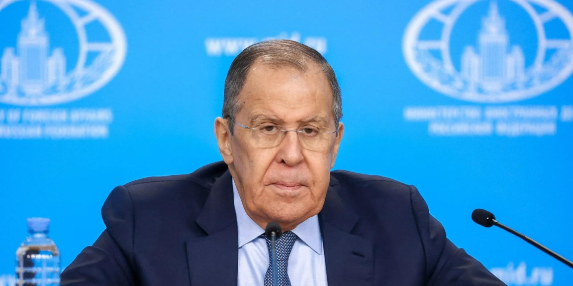 Лавров заявил об участии США в ударах по мирным целям в России