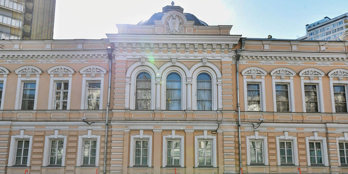 В Москве приведут в порядок фасады усадьбы Грачёвых на Поварской улице