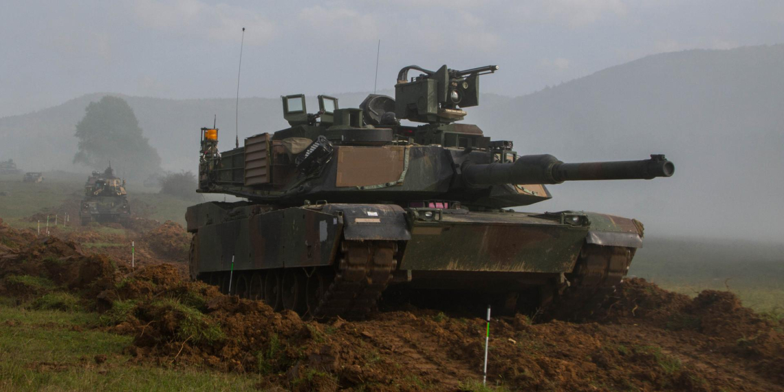Американский генерал Абрамс предрек проблемы у ВСУ с танками Abrams