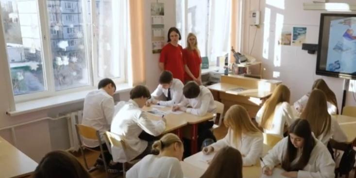 Собянин рассказал, как школьники и студенты колледжей поддерживают бойцов СВО