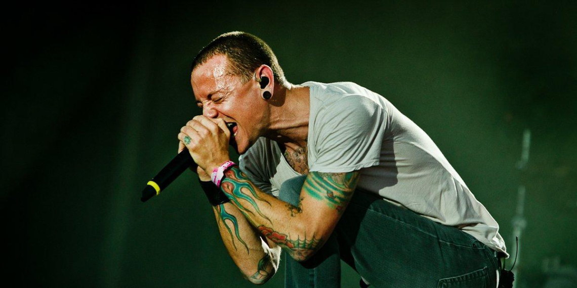 Linkin Park выпустили клип "Lost" на неизданную песню с покойным Честером Беннингтоном