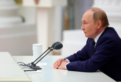 Путин провел совещание о подготовке встречи с США в Анкоридже