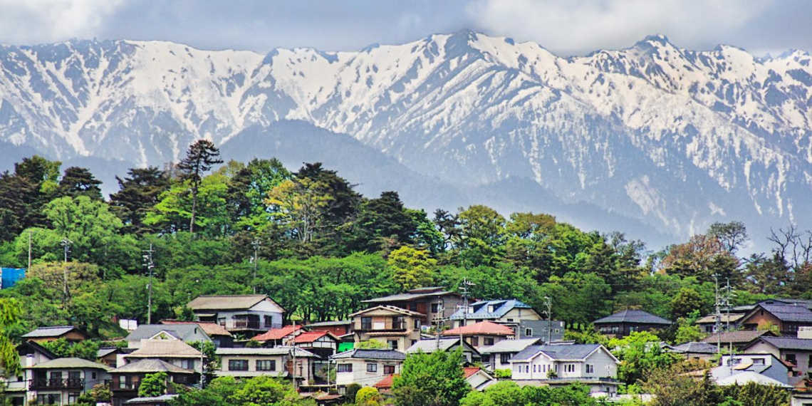 Россиянин погиб в Японии из-за схода лавины во время катания на сноуборде