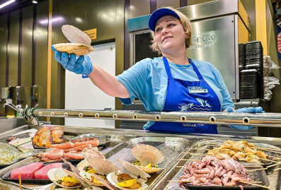 На рыбных рынках %22Москва – на волне%22 с 30 апреля по 11 мая пройдёт гриль-марафон