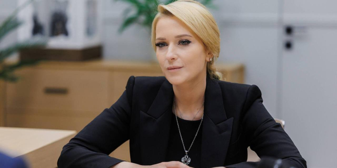 Лантратова свяжется с аппаратом Меланьи Трамп по ситуации в Алёшках 