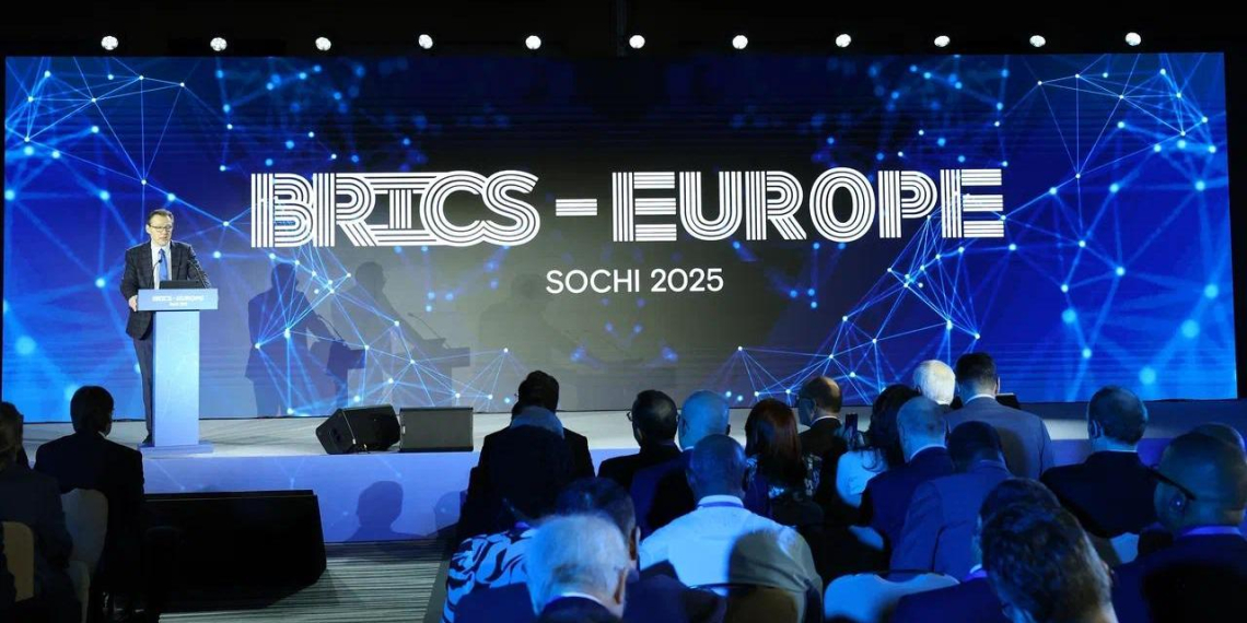 В Сириусе проходит второй Международный симпозиум "БРИКС – Европа"