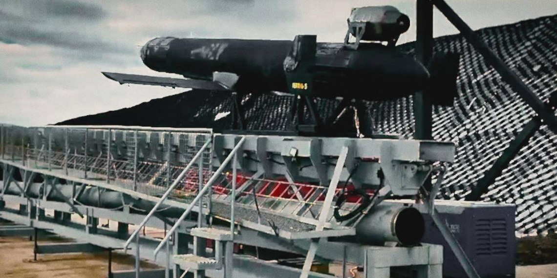 ВС России наносят систематические удары по украинским портам и судам в Чёрном море 