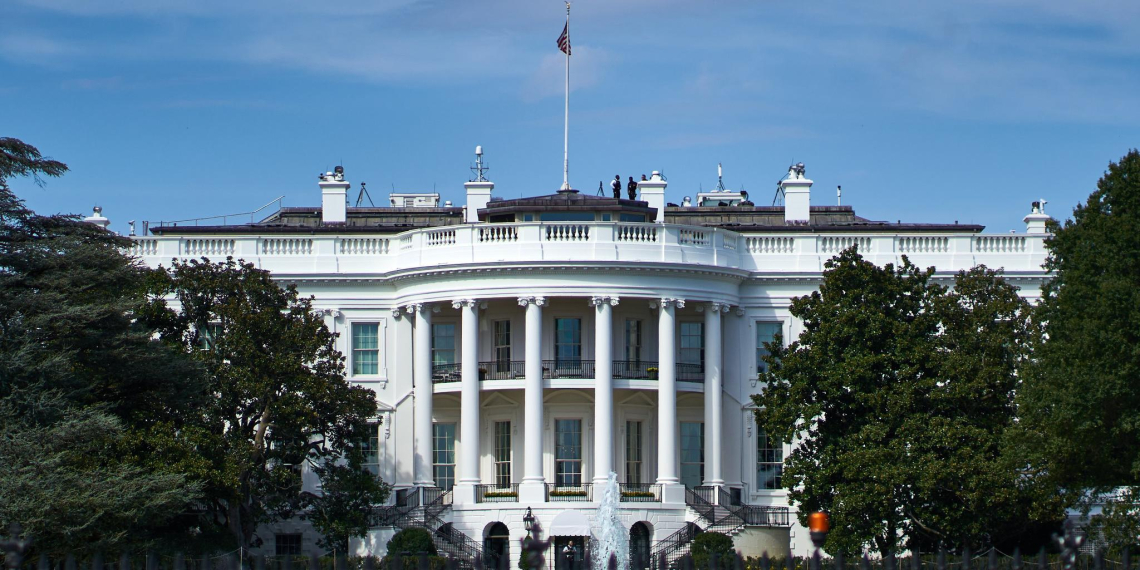 Politico: Белый дом составил черный список стран НАТО