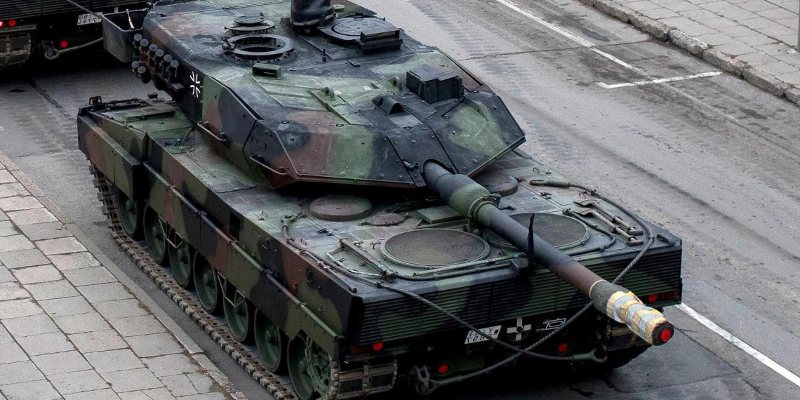 Süddeutsche Zeitung: глава Пентагона Остин "на повышенных тонах" требовал от Германии передать танки Leopard Украине