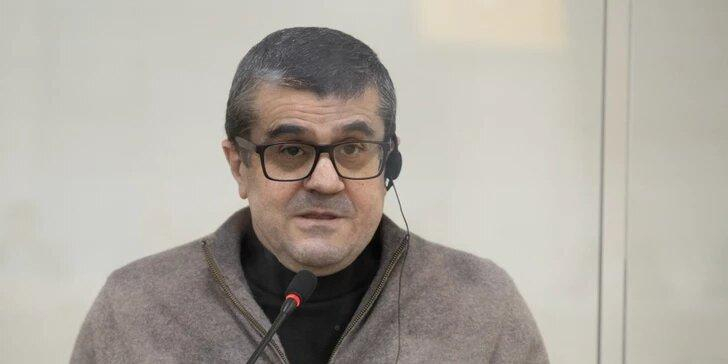 Суд в Азербайджане дал пожизненный срок экс-президенту Карабаха Арутюняну