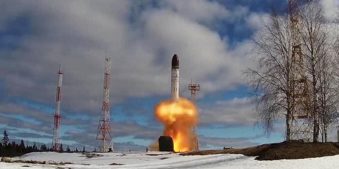 Сообщение CNN о неудачном запуске ракеты "Сармат" опровергли и в России, и в США