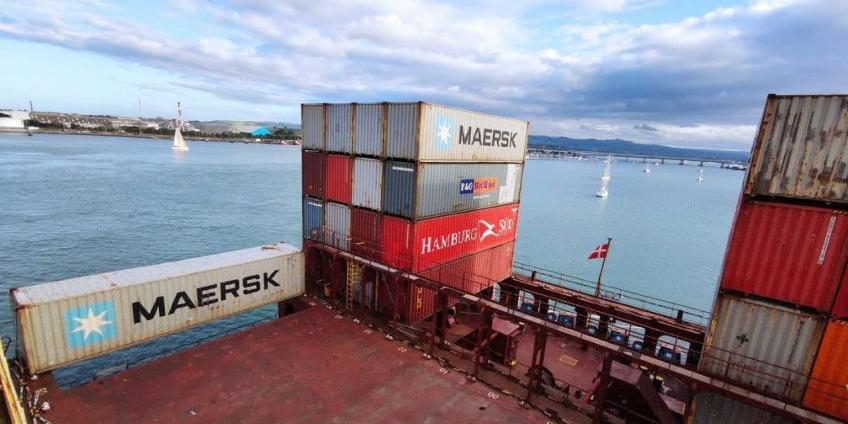 Стало известно, кому достанутся российские активы логистического гиганта Maersk 