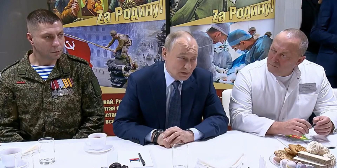 Путин рассказал об испытаниях подводного беспилотника "Посейдон" Путин рассказал об испытаниях подводного беспилотника "Посейдон"